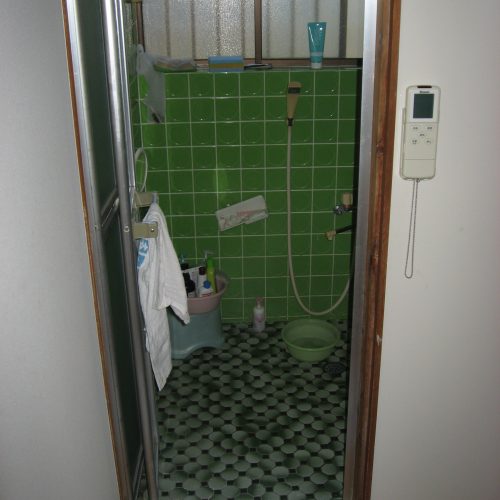 施工前浴室２